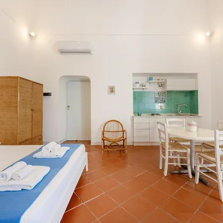 Torretta Corricella- Punta Serra * Προτσίντα